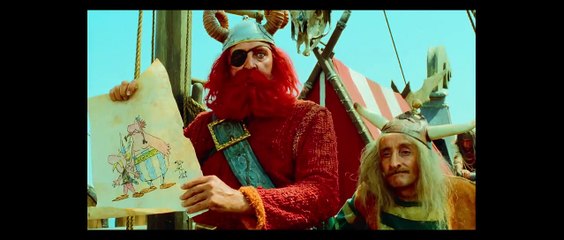 VOICI - La bande-annonce d'Astérix et Obélix : Mission Cléopâtre