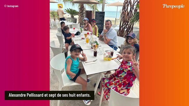 Enfermé dans ta cage : Un détail d'une photo d'Amandine Pellissard dans un chic endroit soulève de lourdes inquiétudes