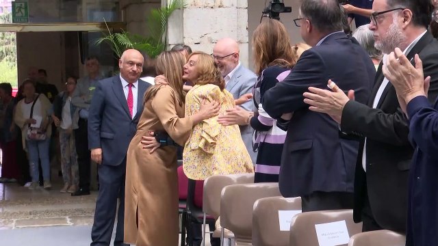 Buruaga jura como presidenta de Cantabria: Me hago cargo de sus anhelos y preocupaciones