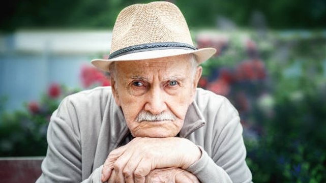 Los Ancianos No Deben Trabajar Según El 29% De Los Jóvenes De Nueva York