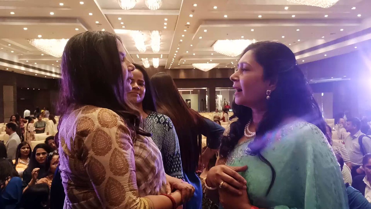 रिश्ते 'वर्क इन प्रोग्रेस' जैसे, उन्हें रोज संव...