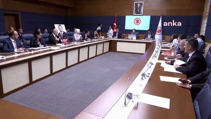 Ahmet Şık İnsan Hakları Komisyonu'na Can Atalay'ın fotoğrafıyla geldi!