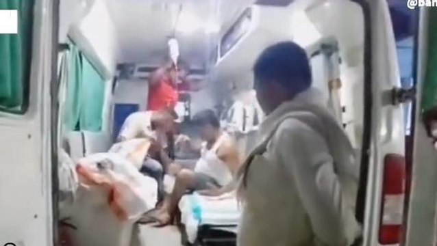 बेगुसराय: बखरी सीओ पर युवक ने चाकू से किया जानलेवा हमला, देखिये खबर