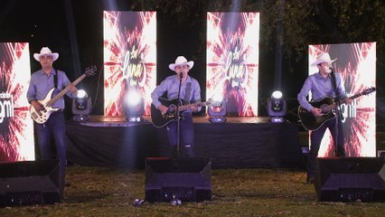 Los Luna - Tus Palabras (En Vivo)