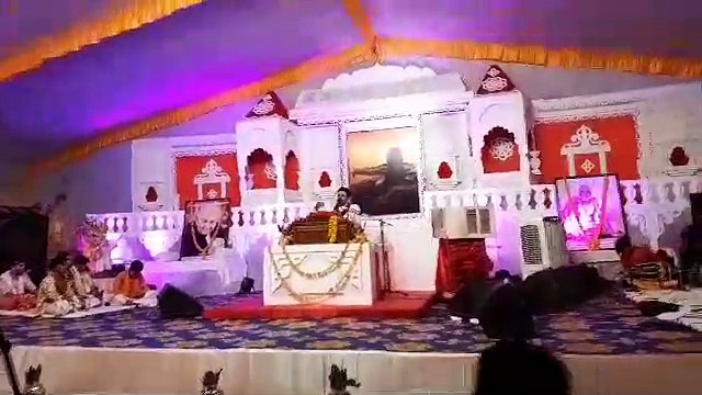 Selfishness has to be sacrificed for true service: Pt. Keshav Maharaj