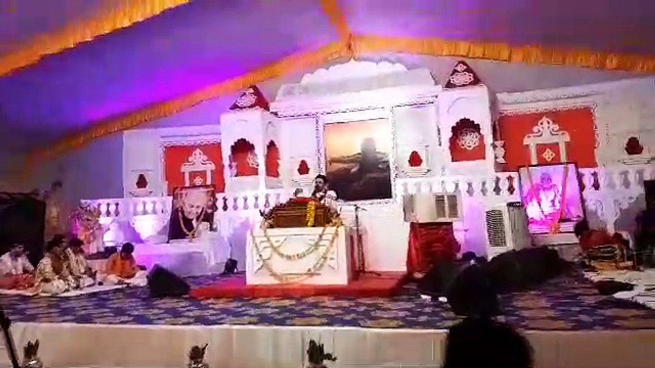 Selfishness has to be sacrificed for true service: Pt. Keshav Maharaj