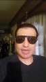 بالأسود: إيهاب توفيق يرد على أنباء حفله يوم وفاة علاء عبد الخالق