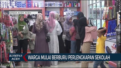 Tahun Ajaran Baru Warga Mulai Berburu Perlengkapan Sekolah