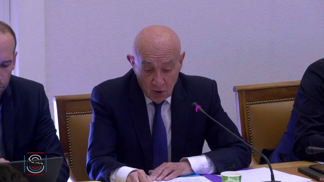 Commission d'enquête sur TikTok: Tous les dirigeants d'origine chinoise ou singapourienne ont refusé de témoigner devant la commission , note Claude Malhuret