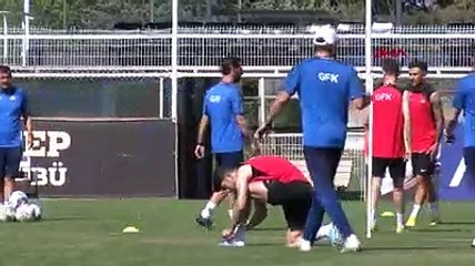 SPOR Erdal Güneş: Transfer çalışmalarımız sürüyor