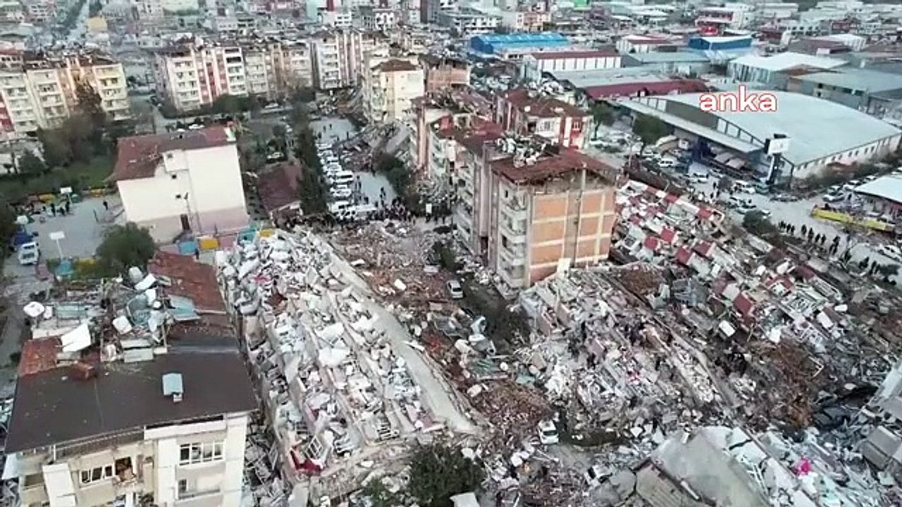 Deprem Bölgesinde Kadınların Sağlık Sorunları Devam Ediyor