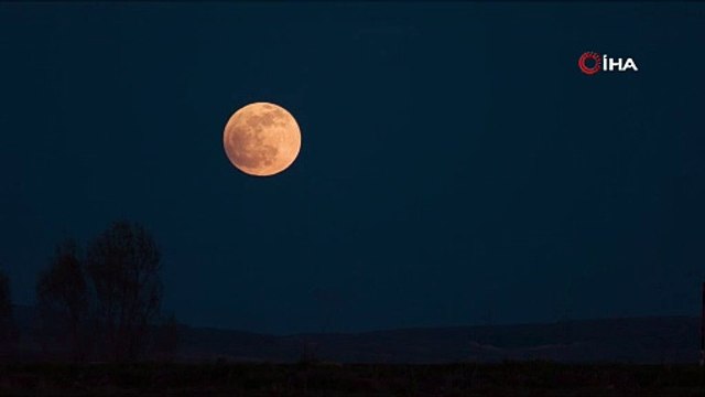 Süper Ay manzarası hayran bıraktı