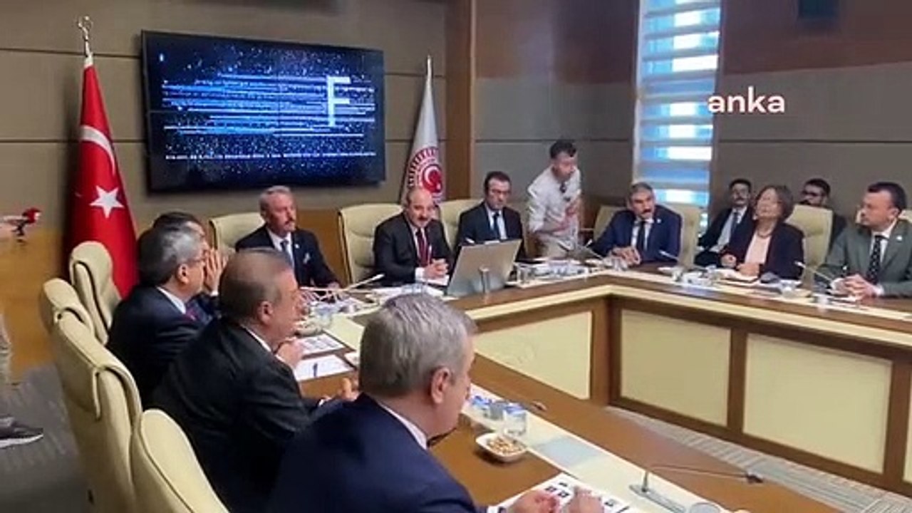 De Koç, chef du bureau présidentiel de transformation numérique, pour nier l'allégation d'"informations volées sur le gouvernement électronique"＂： "vous pêchez"