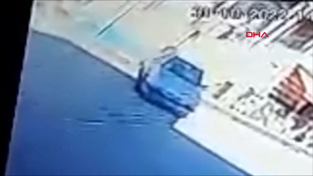 El freni çekilmeyen araç yaşlı adama çarparak öldürdü