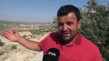 Même si des mois se sont écoulés depuis le tremblement de terre, il est effrayant avec son immense image en fente.