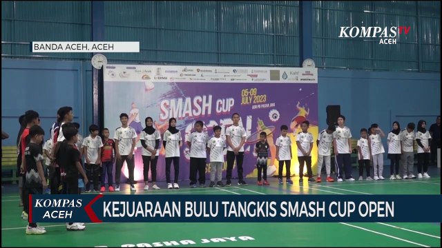 235 Atlet Ikuti Kejuaraan Bulu Tangkis Smash Cup Open