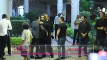 محمد حماقي ورامي صبري يقدمان واجب العزاء في نجم التسعينات علاء عبد الخالق