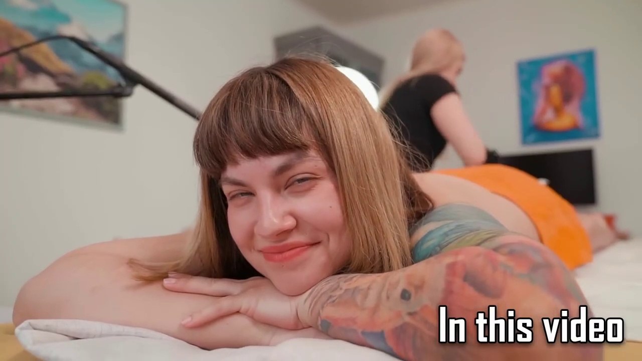 ASMR MASSAGE FOR EVELINA - GENTLE RELAXATION OF THE FEET AND LEGS (1)