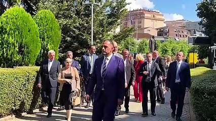 Takimi i Edi Ramës me Vjosa Osmanin