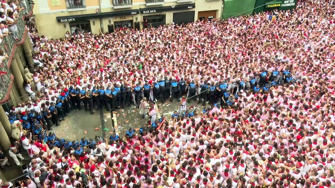Comienzan los Sanfermines de 2023 con un chupinazo multitudinario