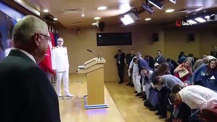 Visite surprise du ministre de la Défense nationale Güler aux membres de la presse