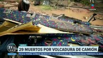 Autobús de pasajeros vuelca y cae a barranco en Oaxaca; 29 murieron