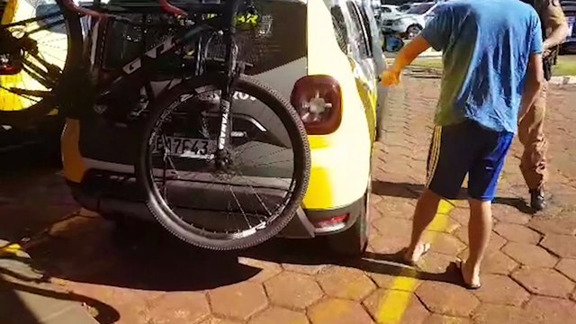 Bicicleta que havia sido furtada é localizada pelo dono em frente à bicicletaria