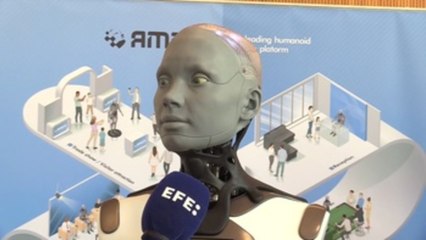 El robot Ameca: "Los humanos no deberían tener miedo de las inteligencias artificiales"