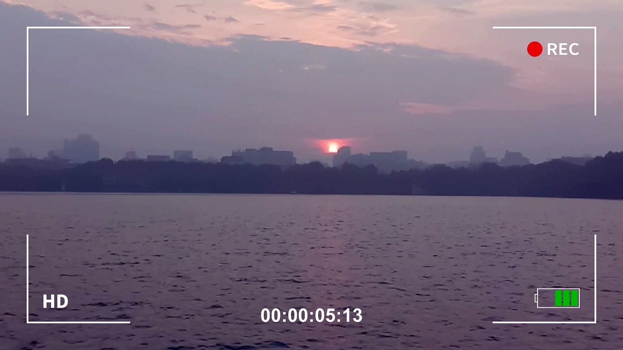 Capturer l'aube au lac de l'Ouest de Hangzhou - Sunrise Spectacle Unleashed China Tour Vlog 杭州西湖看日出 Hangzhou West Lake to watch the sunrise