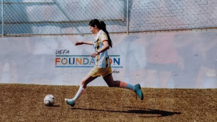El fútbol femenino se une en una muestra fotográfica en Bogotá con su poder de transformación