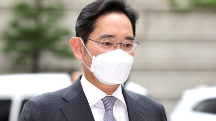 이재용, 엘리엇 구상권·영업이익 감소에 '묵묵부답' / YTN