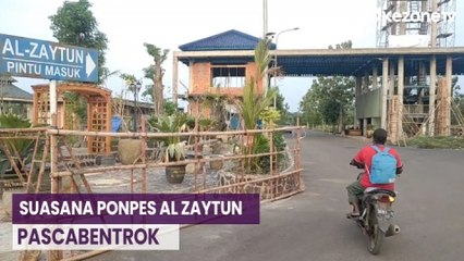 Gerbang Ponpes Al Zaytun Masih Terpasang Kawat Berduri Pascabentrok