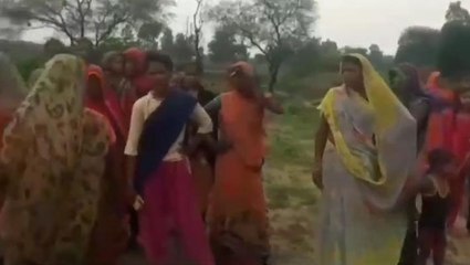 जौनपुर: भरभराकर गिरी दीवार, मलवे में दबी महिला की दर्दनाक मौत