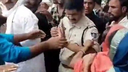 बेटी की मौत के आरोपी युवक की प्रताड़ना से तंग पिता ने मौत को लगाया गले- देखें पूरी घटना