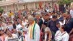 मानहानि केस में राहुल गांधी की याचिका खारिज होने के विरोध में कांग्रेसियों ने किया प्रदर्शन,  सीएम व डिप्टी सीएम हुए शामिल