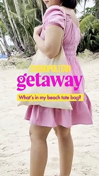 Wondering what’s in the beach bag of our editor, Ira Nopuente? ☀️