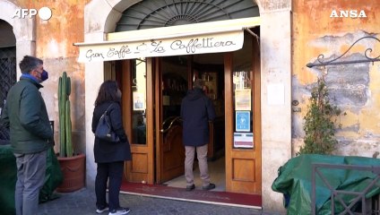 Covid, verso l'addio all'obbligo dell'isolamento