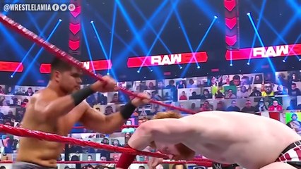 10 WWE Matches That Were Urgently Stopped Due to Serious Injury