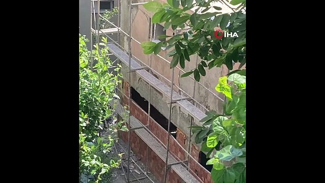 Şişli'de yıkım kararı alınan bina güçlendirilmeye başlandı