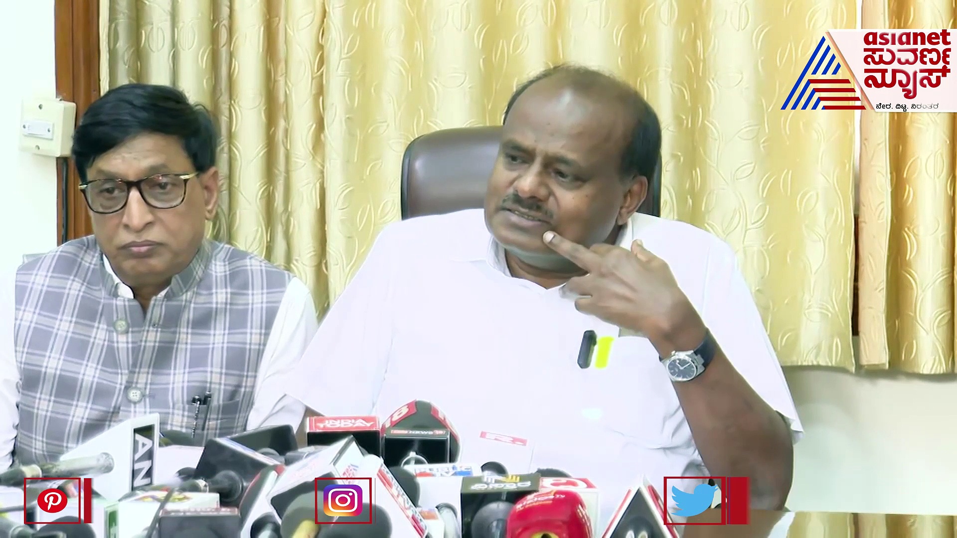 ಷರತ್ತುಗಳ ಹೆಸರಲ್ಲಿ ಒಂದು ವರ್ಗಕ್ಕೆ ಕೊಟ್ಟು ಇನ್ನೊಂದು ವರ್ಗಕ್ಕೆ ಟೋಪಿ ಹಾಕಿದ ಸರ್ಕಾರವಿದು: ಎಚ್‌ಡಿಕೆ ಕಿಡಿ 