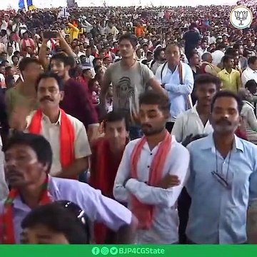 पीएम मोदी ने साधा कांग्रेस पर निशाना, कहा-घोषणापत्र की याद दिलाते ही कांग्रेस की याददाश्त ही चली जाती है