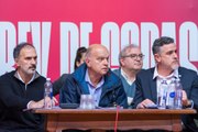 En la asamblea fueron abucheados Daniel Seoane y Pablo Cavallero