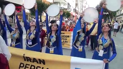 Le 2e Festival international de la culture et de l'art d'Avcılar Bathonea a commencé