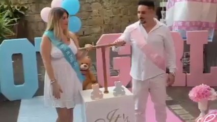 Pregnant couple rejoices in EXPLOSIVE joy as their gender reveal party climaxes