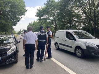 Contrôles routiers avant les vacances d'été à Fougères