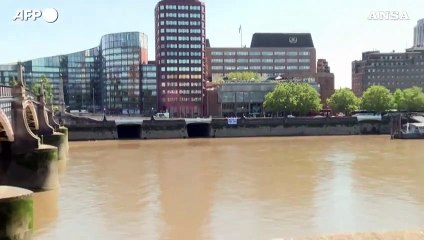 Londra, Ocean Rebellion contro i carburanti di origine fossile