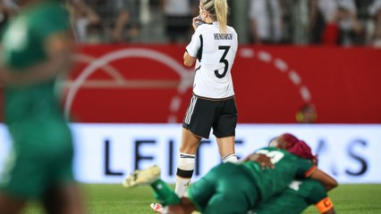 "Deutsche Schwächen gnadenlos entlarvt": Sambia-Fans feiern vor dem Stadion