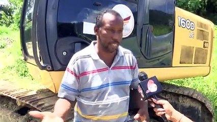 TEXAS RD LAS CUEVAS WANTS BRIDGE REPAIRED