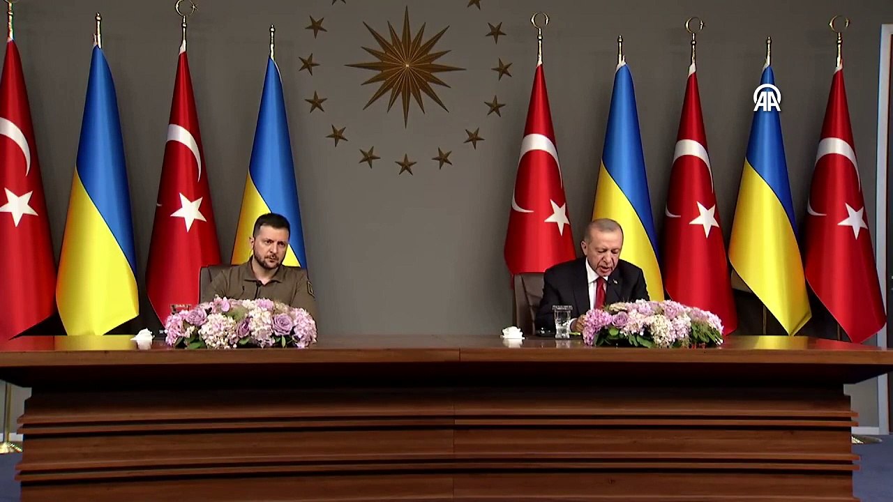 Zelenski ile görüşen Cumhurbaşkanı Erdoğan, Putin'e mesaj yolladı: Bir an önce barış arayışlarına geri dönmemiz lazım