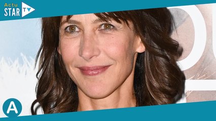 Sophie Marceau dévoile son secret jeunesse : un produit miracle contre les rides à 50 euros